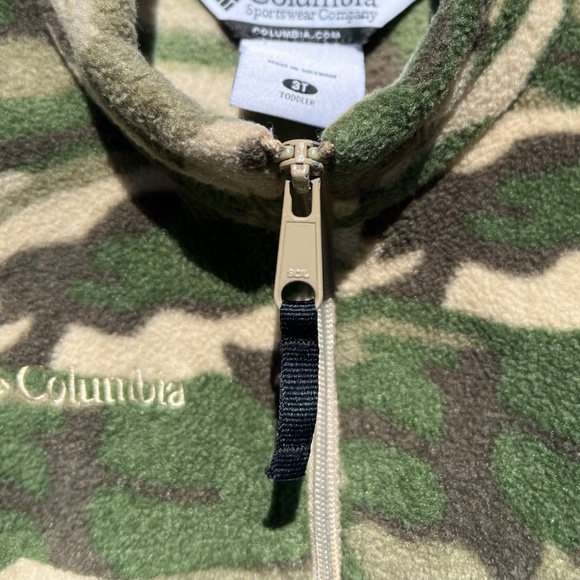 Columbia Kids Camouflage Fleece Jacket - Picture 7 of 14